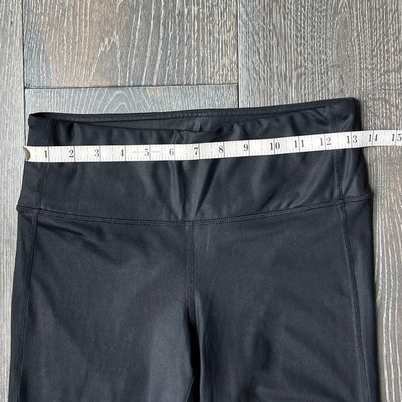Athleta Black High Rise Chaturanga Shine Tight legging. Size small - Picture 7 of 10